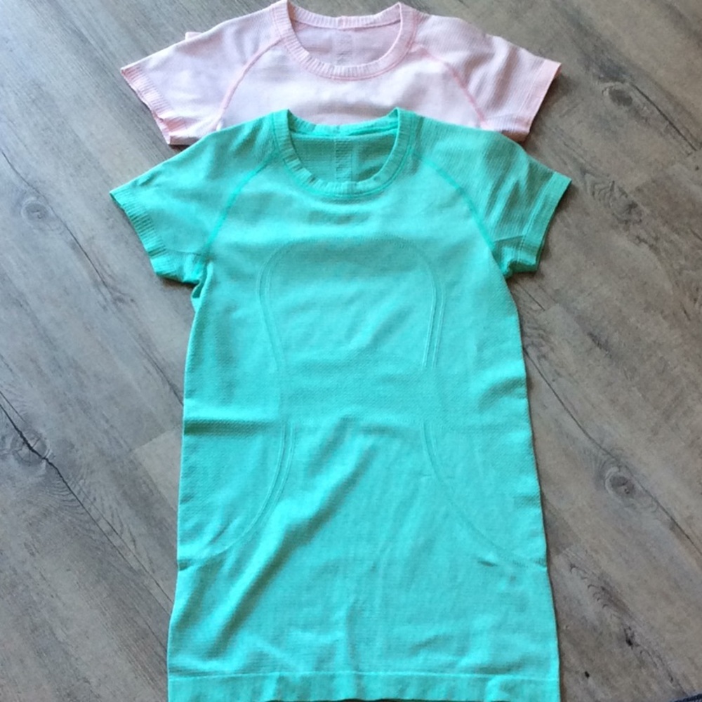 Lululemon Tee (2 set)